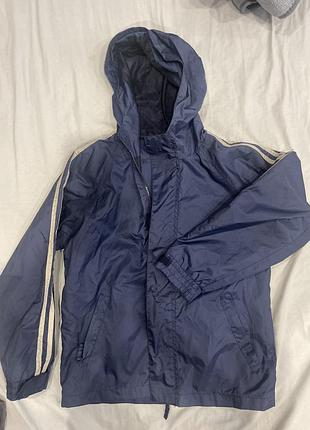 Ветровка на мальчика