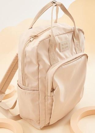 Чудовий бежевий рюкзак
