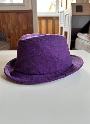 Стильний дизайнерський капелюх