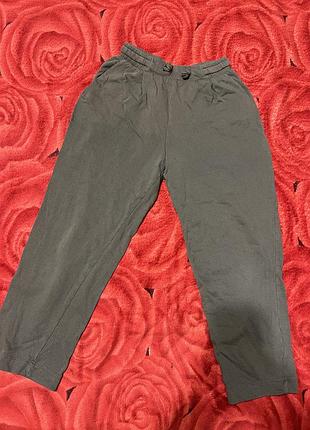 Жіночі болотного кольору штани зара