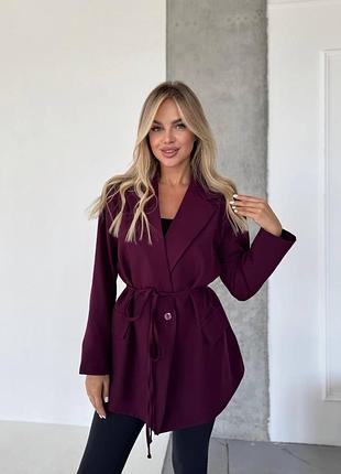 Жіночий трендовий діловий піджак оверсайз з поясом костюмна тканина