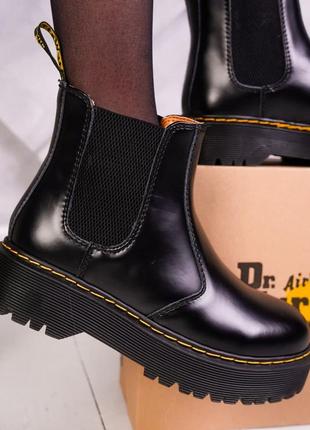 Dr. martens демисезонные ботинки мартинси без шнурков4 фото