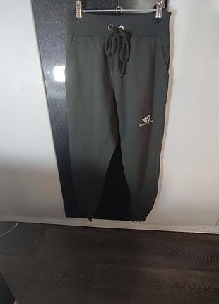 Штани в ідеальному стані. італія.