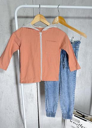 Кофта /вітровка рр 4-5 років