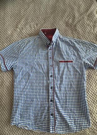 Чоловіча сорочка в клітинку