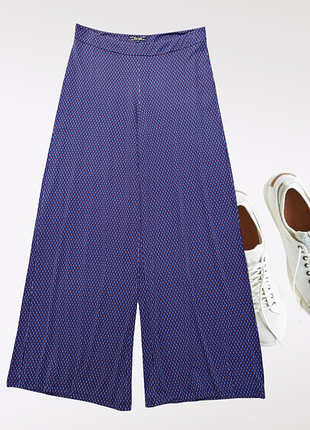 Классные трикотажные брюки палаццо