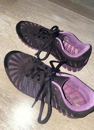 Кроссовки женские adidas розово-черные для бега или тренировки