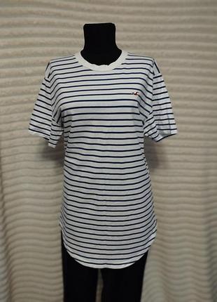 Котонова футболка від hollister