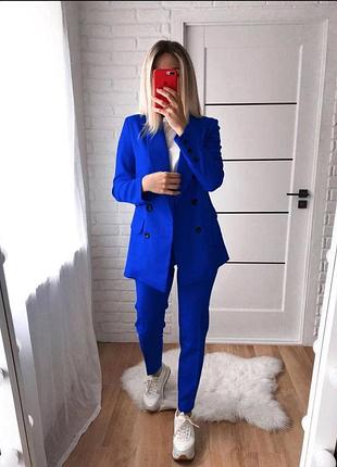 Костюм жіночий