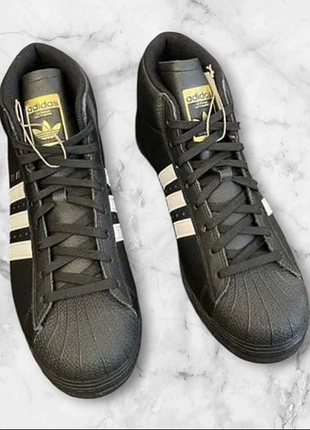 Кроссовки adidas размер 42 9