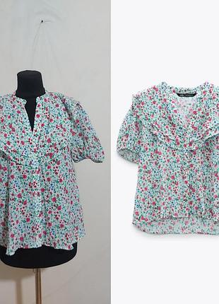 Блуза с рюшами, жабо  в цветах zara