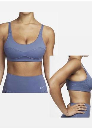 Топ спортивний фірмовий nike