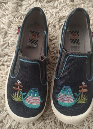 Тапочки кроссовки