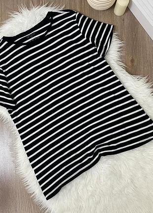 Футболка в полоску