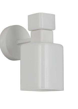 Накладной светильник ardero bl1110 olivia под лампу белый