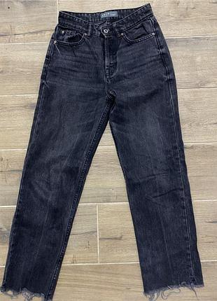 Джинси з необробленим низом варьонки