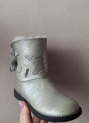 Missouri зимові черевики на дівчинку. р. 26. оригінал