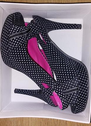 Туфли женские идеальном состоянии