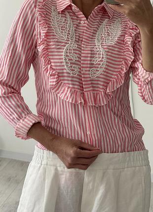 Сорочка рубашка zara з вишивкою в смужку блуза з рюшами