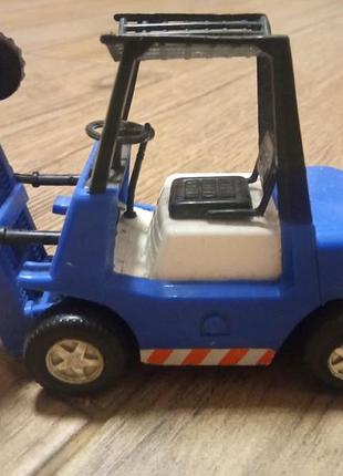 Іграшки дитячі