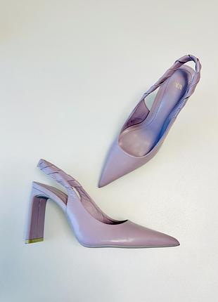 Лаванвові шкіряні слінгбеки zara 36 розміру з натуральної шкіри