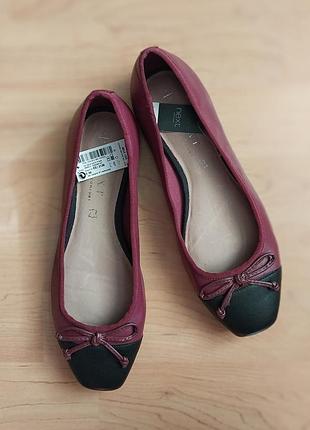 Кожаные балетки next 38 размера