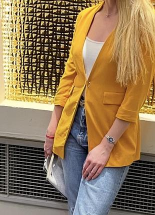 Піджак з короткими рукавами