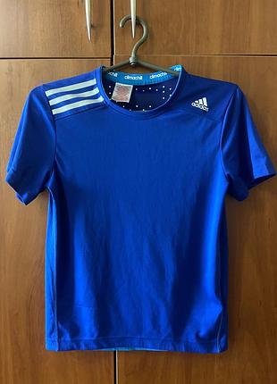 Футболка adidas