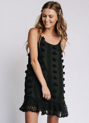 Черное кружевное платье сарафан на бретельках fadjo