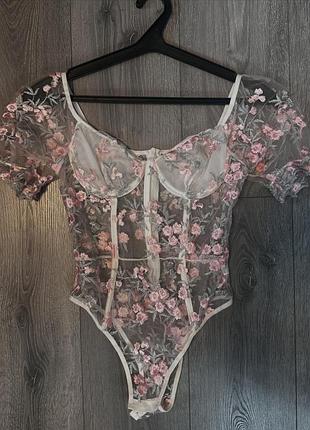 Неймовірний корсетний боді