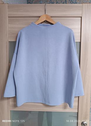 Сиреневый приятный свитерик кофта