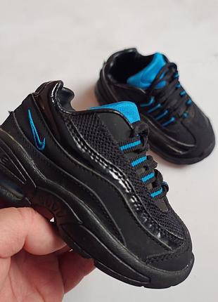 Оригінальні nike р21.5  довжина устілки по факту 13.5см