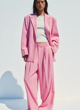 Костюмные брюки с защелками от zara