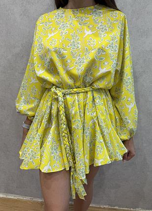 Продам сукню, ідеальний стан. одягалась 1 раз. розмір м.