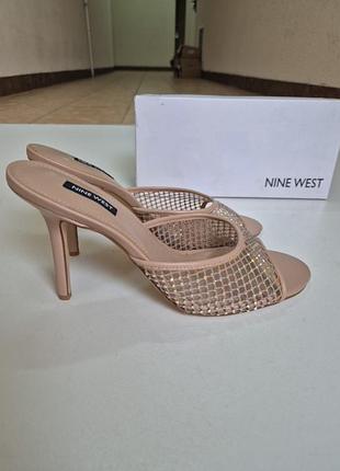 Шлепанцы 43 р мюлли булавка