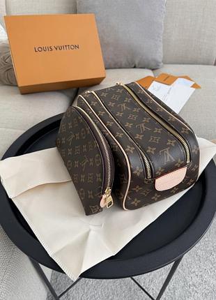 Louis vouitton косметичка 4
