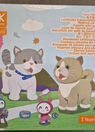 Новий інтерактивний кошеня з аксесуарами