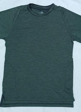 Футболка champion 8-10 г.
