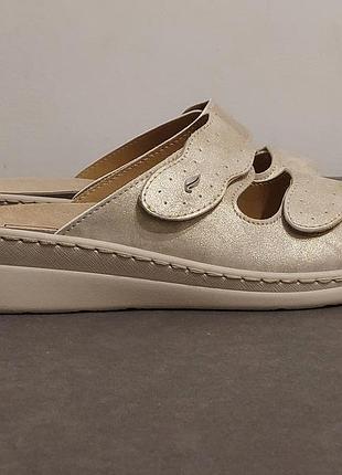 Зручні жіночі шльопанці повного 42 розміру