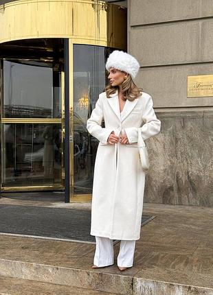 Шикарне пальто