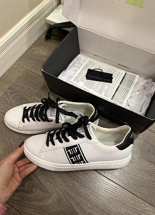 Кросівки trussardi
