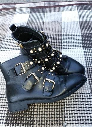 Ботинки жіночі miss kg