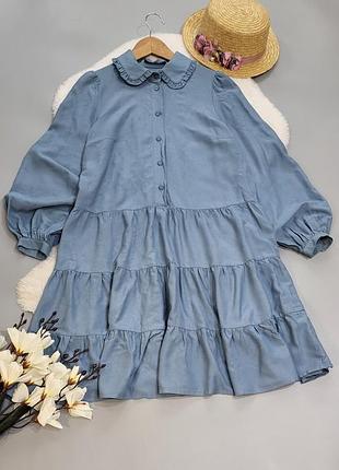 Платье с воротником свободное