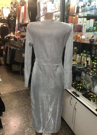 Серебристое нарядное платье2 фото