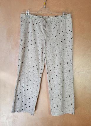 Пижамные штаны.