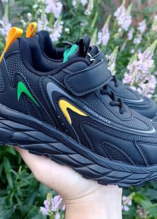 Стильные и легкие кроссовки для мальчика р.34,35,36