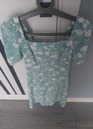 Легкое летнее платье