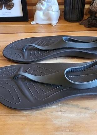 Сандали crocs 2