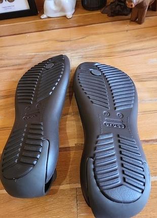 Сандали crocs 6