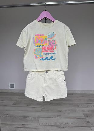 Футболка вкорочена